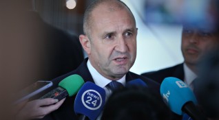 Президентът Румен Радев заминава на посещение в Черна гора по