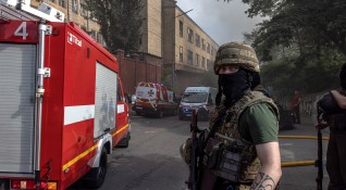 Украйна предупреди че руските сили се готвят да засилят борбата