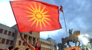 Депутатите в Северна Македония ще обсъдят споразумението за старта на