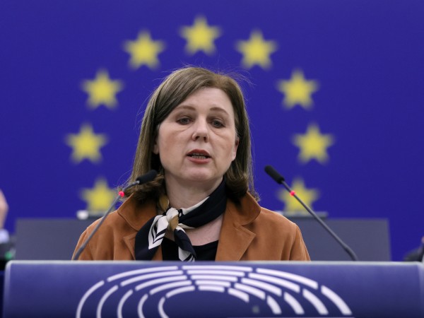 В сряда Европейският съюз поиска от Унгария и Полша да