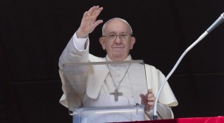 Папа Франциск каза че пътуването му до Канада идната седмица