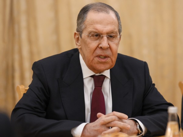 Руският външен министър Сергей Лавров нарече "геополитически ход срещу Русия"