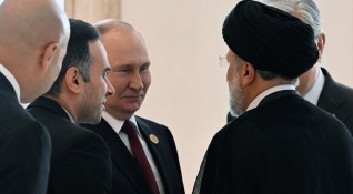 Както на Русия така на Иран са наложени масивни международни