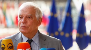 ЕС ще помогне на Северна Македония да избегне опитите за