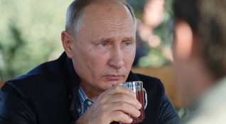 Президентът на Русия Владимир Путин успя да намери заместител на