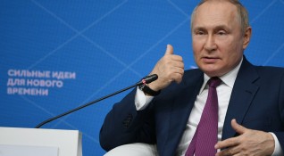 Според директора на ЦРУ няма разузнавателна информация че Владимир Путин
