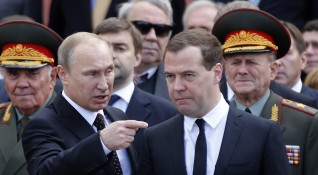 Заместник председателят на руския Съвет за сигурност Дмитрий Медведев за пореден