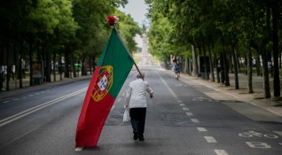 Правителството на Португалия разглежда молби за гражданство на двама руски
