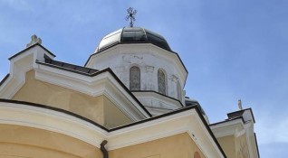 При повечето свети личности Православната църква е запазила и чества