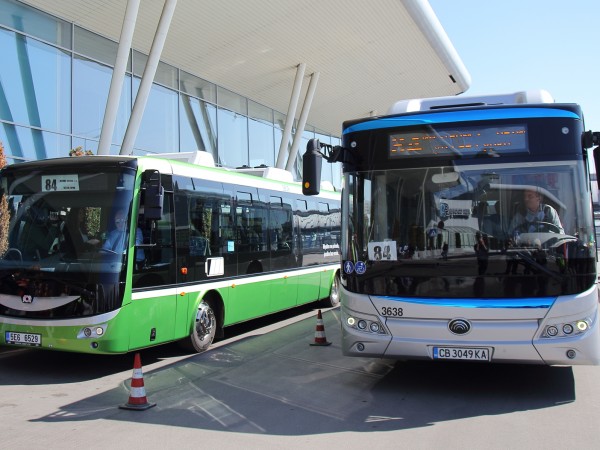 60 електрически автобуса ще станат част от градския транспорт във