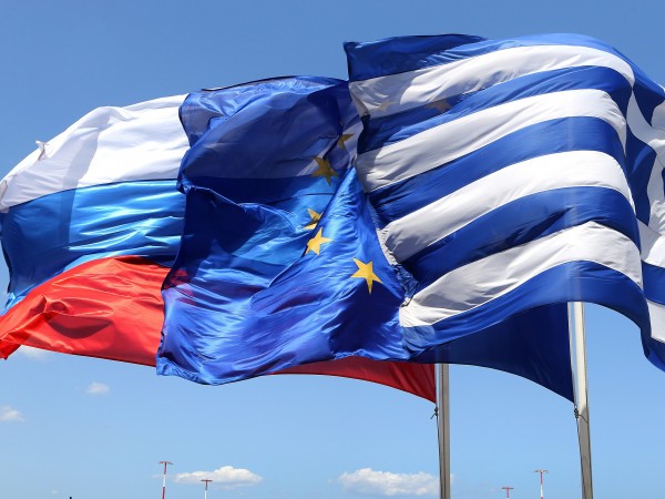 Реално отношенията между Русия и Гърция са напълно разрушени. Това