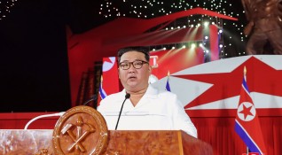 Лидерът на Северна Корея Ким Чен Ун предупреди че е