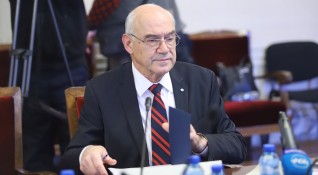 Иван Иванов отново ще поеме поста на председател на КЕВР