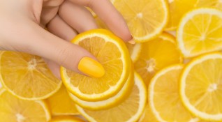 Маникюр с лимон е онова което да изпробвате това лято