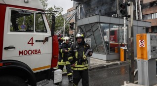 Най малко осем души загинаха тази нощ при пожар в московска