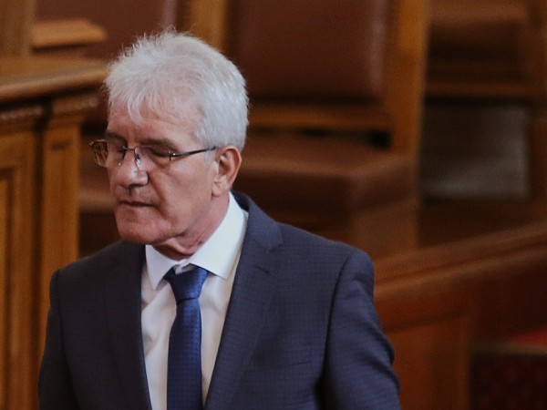 Последните действия на премиера Кирил Петков, включително и на министъра