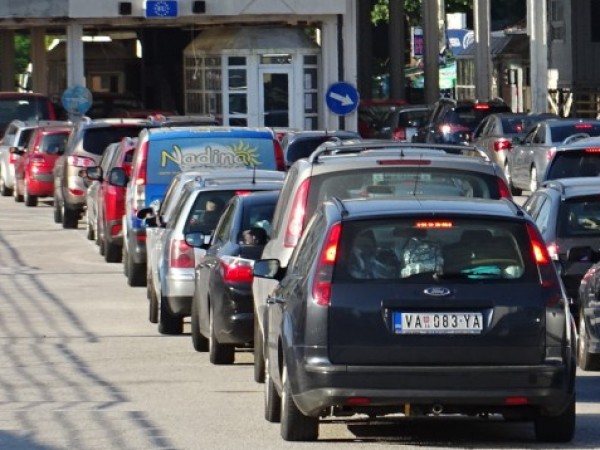 Жители на няколко населени места ще блокират кръстовището пред „Дунав