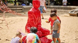 Скулптура на руския президент Владимир Путин се появи на детска