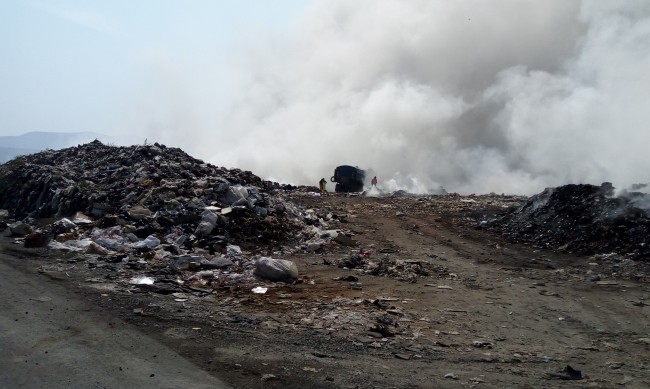 Пожар при сметището в кърджалийското село Вишеград