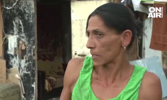 Майка на 11 деца напът да остане на улицата заради незаконна постройка