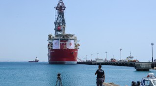 Турция днес ще изпрати кораб за сондажи в Средиземно море