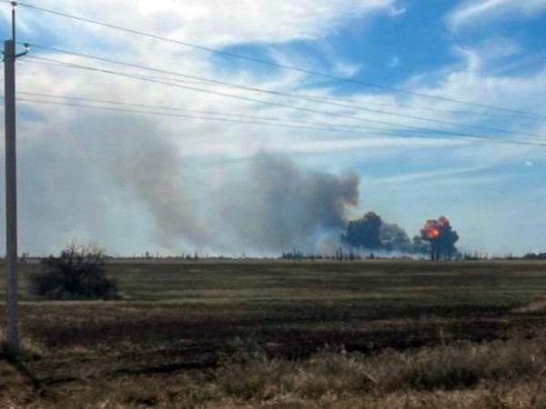 Снимка: Взривовете в Крим: Версиите се разминават, случаят е загадка