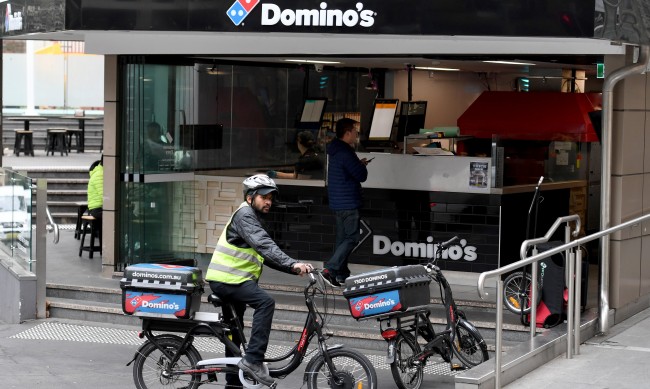 Като да продаваш сняг на Северния полюс: Domino's затвори в Италия 