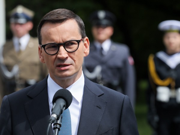 Полският премиер Матеуш Моравецки обвини Европейския съюз в империалистическо поведение