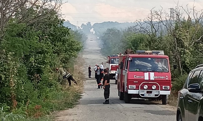 Овладян е пожарът в землището на Полски градец