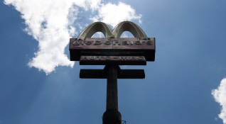 McDonald s обяви плановете си да отвори отново обекти в Украйна
