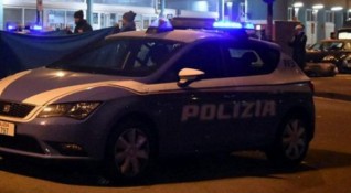 Италианец беше спасен от рухнал тунел край Ватикана Според полицията