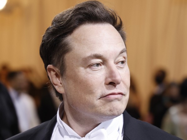 Ръководителят на SpaceX и Tesla Илон Мъск смята, че всички