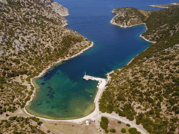 Туристическият сезон е близо до рекорден в Гърция, съобщи Катимерини.