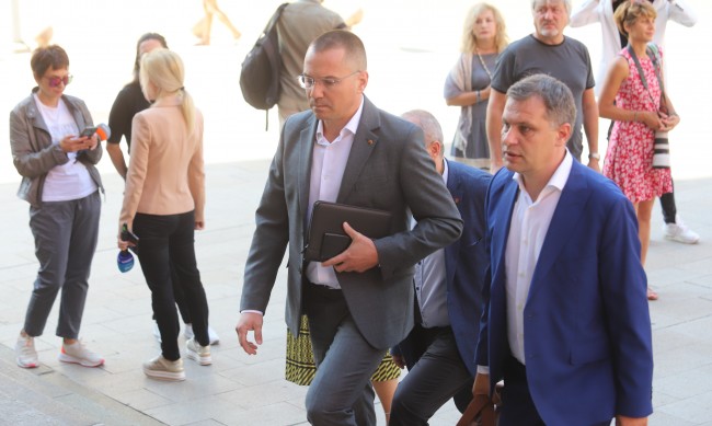 ВМРО отива сама на вота, целта – да участва в управлението