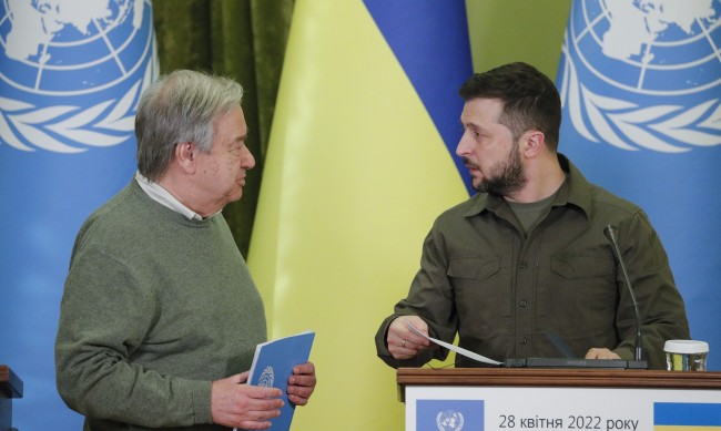 Зеленски, Гутериш и Ердоган се срещат в Украйна