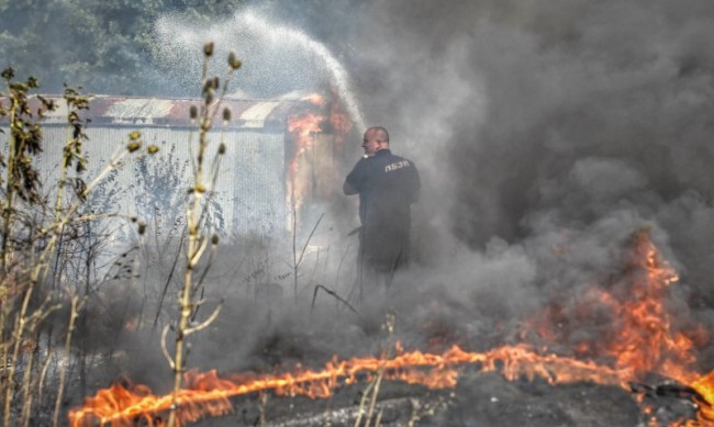 Пожар на Младежкия хълм в Пловдив, няма пострадали 