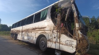 Собственикът на катастрофиралия на магистрала Тракия сръбски автобус има издадени