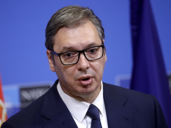 Държавният глава на Сърбия Александър Вучич определи като трудни преговорите