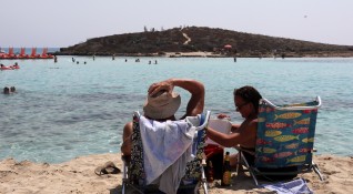 Кипър планира да промени модела на туристическата индустрия в страната