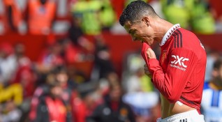 Нападателят на Манчестър Юнайтед Кристиано Роналдо е решил да остане