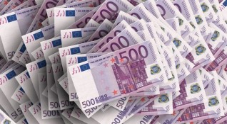 Преди въвеждане на еврото в Хърватия от 1 януари 2023