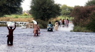 Започналите пред юни наводнения в Пакистан предизвикани от мусонните дъждове