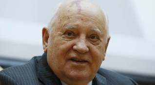 Въпреки всички похвали които получи на Запад Михаил Горбачов беше