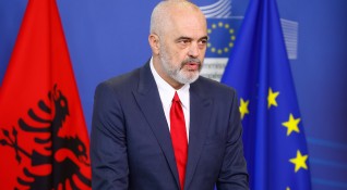 Албанският премиер Еди Рама препоръча на Външно министерство да си