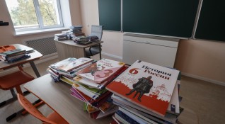 Когато руските училища отворят врати в четвъртък учениците ще имат