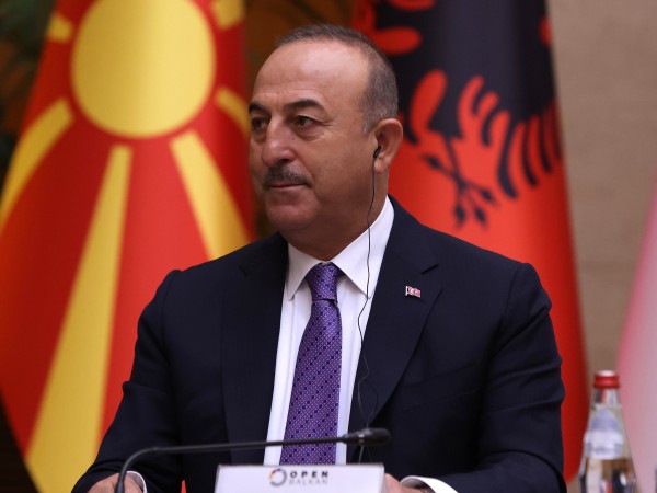 Външният министър на Турция обяви, че страната му ще помогне