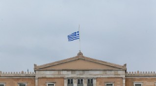 Валидността на новите гръцки документи се повишава двойно съобщи Катимерини Още