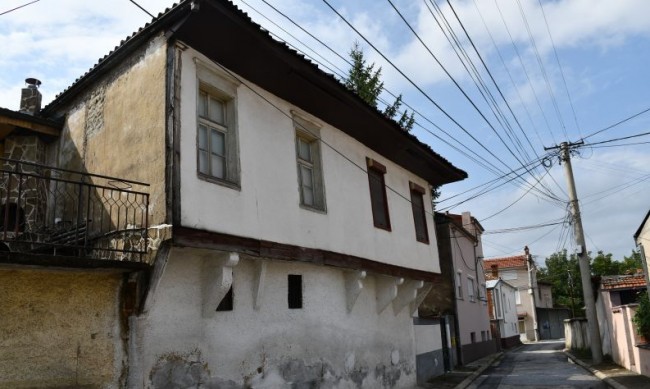 България може да изгуби родната къща на Димитър Талев в Прилеп
