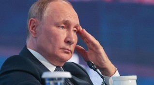 Русия ще спре доставките на нефт и газ за страните
