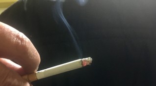 Пушенето в младежка възраст продължава да е сериозен проблем за